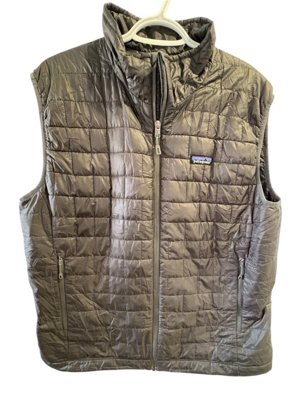 Patagonia Black Quilted Down-Style Vest. Mens large